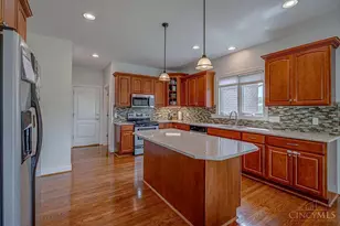 3310 Fox Run Dr, Ross Township, OH 45013 - Photo 8