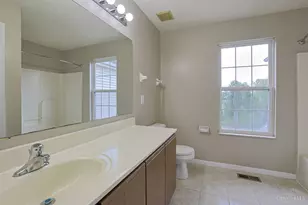 7831 Haverhill Ln, Hamilton Township, OH 45039 - Photo 20