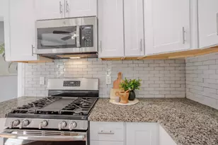 2431 Robertson Ave, Norwood, OH 45212 - Photo 10