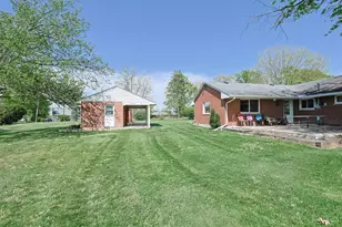 9117 Stephanie St, Centerville, OH 45458 - Photo 38