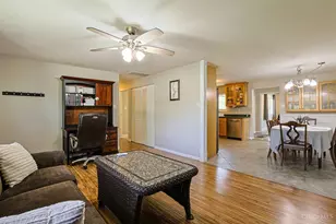 9117 Stephanie St, Centerville, OH 45458 - Photo 8