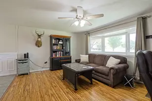 9117 Stephanie St, Centerville, OH 45458 - Photo 6