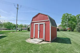 9117 Stephanie St, Centerville, OH 45458 - Photo 40