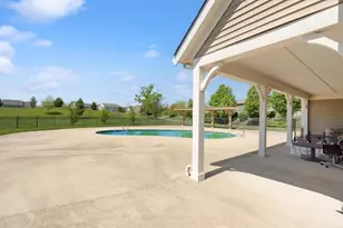 88 Old Pond Rd, Springboro, OH 45066 - Photo 28