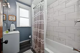 1586 W Galbraith Rd, Cincinnati, OH 45231 - Photo 16