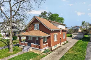 1586 W Galbraith Rd, Cincinnati, OH 45231 - Photo 2