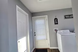 209 Eastern Ave, Lynchburg, OH 45142 - Photo 14