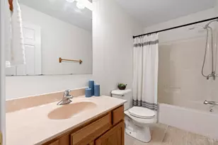 70 Dutch Creek Dr, Chester Township, OH 45177 - Photo 32