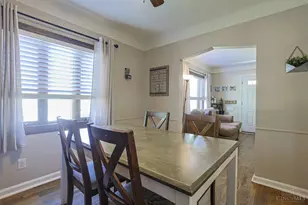 976 Woodbriar Ln, Cincinnati, OH 45238 - Photo 8