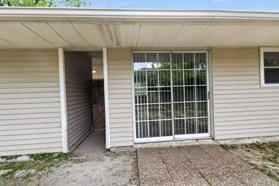 8779 Daly Road, Springfield Township, OH 45231 - Photo 4