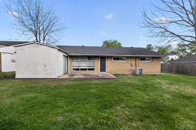 8819 Grenada Drive, Springfield Township, OH 45231 - Photo 4