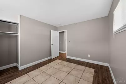 8819 Grenada Drive, Springfield Township, OH 45231 - Photo 28