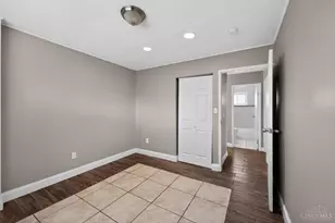 8819 Grenada Dr, Springfield Township, OH 45231 - Photo 8
