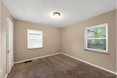 2026 Sundale Avenue, Cincinnati, OH 45239 - Photo 12