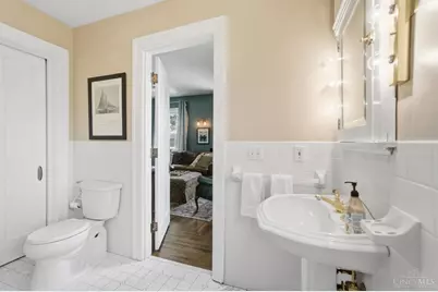 3966 Rose Hill Avenue, Cincinnati, OH 45229 - Photo 50