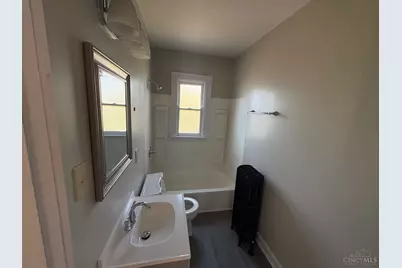 4237 Vine Street #2, Cincinnati, OH 45217 - Photo 6
