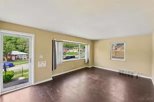 4778 Shadylawn Terrace, Delhi Township, OH 45238 - Photo 4
