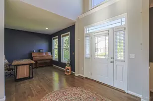10226 Elmfield Dr, Symmes Township, OH 45140 - Photo 4