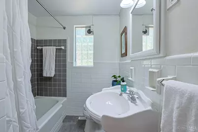 3012 Kinmont Street, Cincinnati, OH 45208 - Photo 14