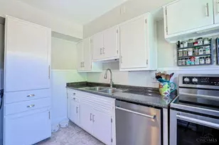 3012 Kinmont St, Cincinnati, OH 45208 - Photo 12