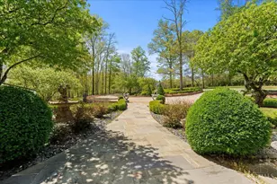 6220 Hawk Ridge Ln, Indian Hill, OH 45243 - Photo 26
