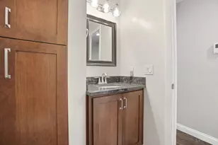 9338 Hunters Creek Dr, Blue Ash, OH 45242 - Photo 20