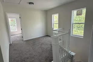 2001 Woodlawn Ave, Middletown, OH 45044 - Photo 14