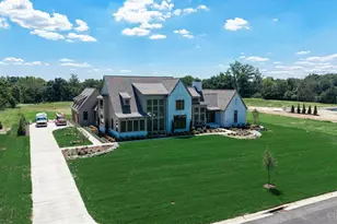 9822 Christian Ct, Hamilton Township, OH 45140 - Photo 6