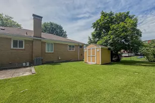 5982 Willow Oak Ln, Green Township, OH 45239 - Photo 16