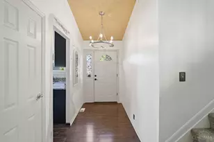 7944 Pepper Pike, West Chester, OH 45069 - Photo 6