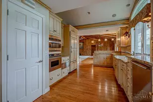 6700 Gaines Rd, Cincinnati, OH 45247 - Photo 10