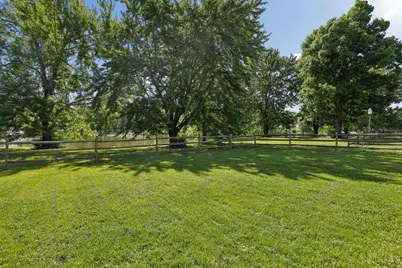 1337 Kingfisher Court, Amelia, OH 45102 - Photo 38