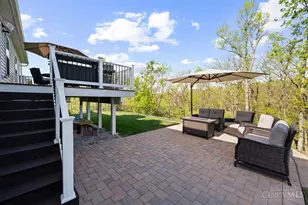 8029 Valley Crossing Dr, Colerain Township, OH 45247 - Photo 6