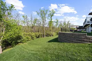 8029 Valley Crossing Dr, Colerain Township, OH 45247 - Photo 52