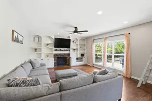 7554 Bridgeford Ct, West Chester, OH 45069 - Photo 8