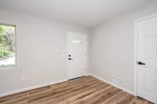 6575 Bridgetown Rd, Green Township, OH 45248 - Photo 6