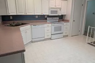 2987 Westbrook Dr, Cincinnati, OH 45238 - Photo 14