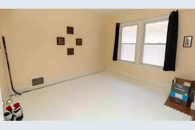 741 E Mitchell Avenue, Cincinnati, OH 45229 - Photo 12