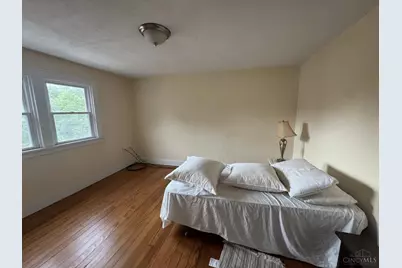 741 E Mitchell Avenue, Cincinnati, OH 45229 - Photo 32