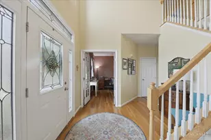 6113 Balsam Dr, Miami Township, OH 45150 - Photo 4