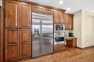 6569 Jenna Lane, Miami Township, OH 45140 - Photo 14