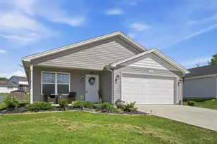 262 Taylor Dr, Wilmington, OH 45177 - Photo 2