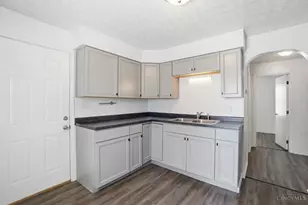 3917 Vannest Ave, Middletown, OH 45042 - Photo 12