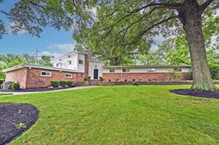 411 Beechtree Dr, Springfield Township, OH 45224 - Photo 1