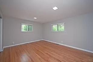 411 Beechtree Dr, Springfield Township, OH 45224 - Photo 32