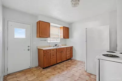 5595 Colerain, Cincinnati, OH 45239 - Photo 12