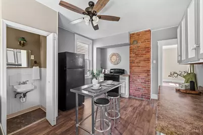 7821 Perry Street, Cincinnati, OH 45231 - Photo 14