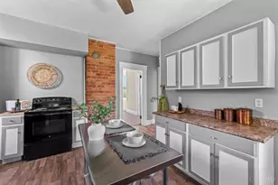 7821 Perry St, Cincinnati, OH 45231 - Photo 12
