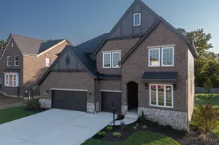 1193 Ridgewood Dr, Miami Township, OH 45140 - Photo 2