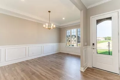 1193 Ridgewood Drive, Miami Township, OH 45140 - Photo 8